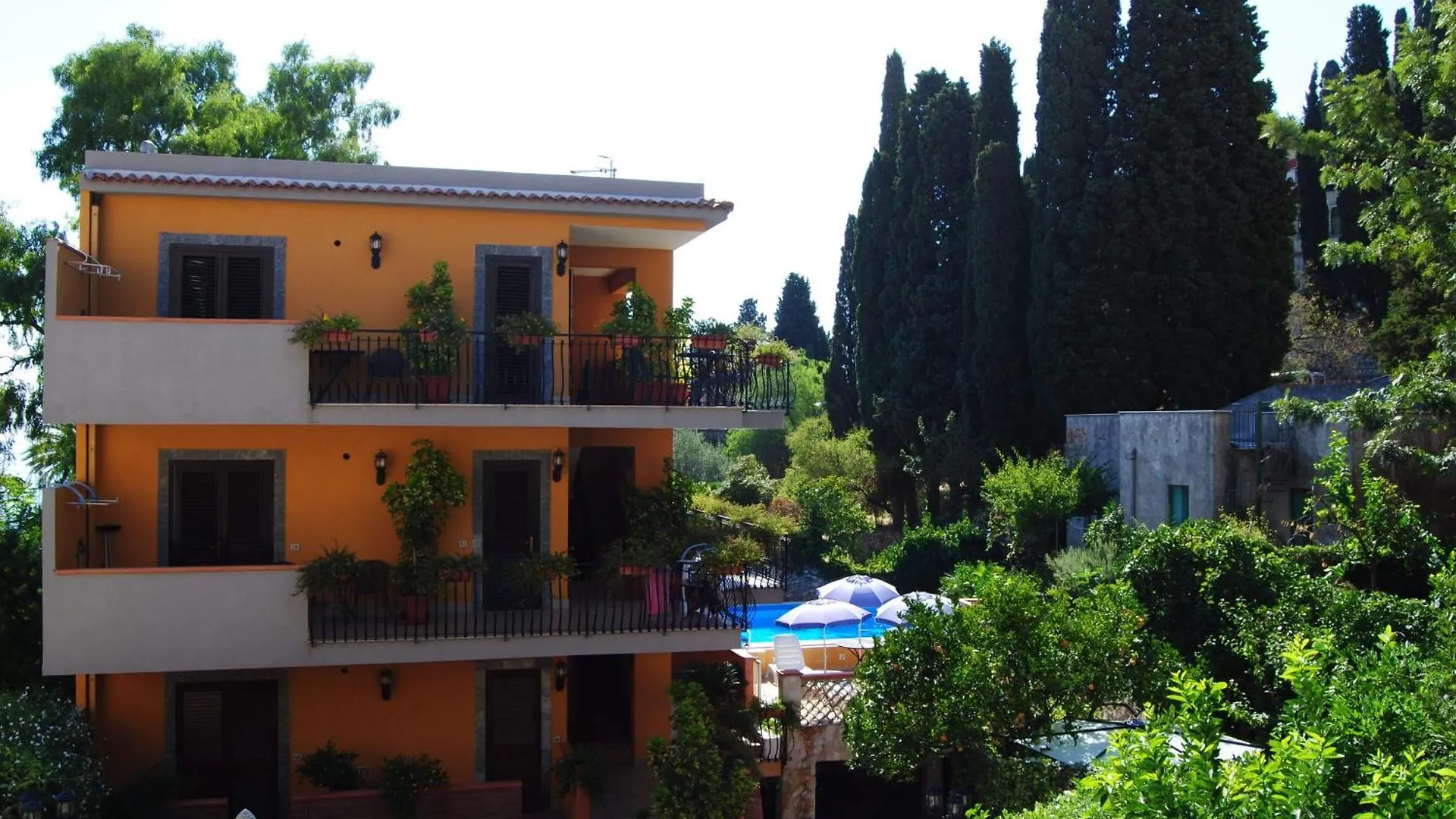 Aparthotel Residence Villa Il Glicine Taormina