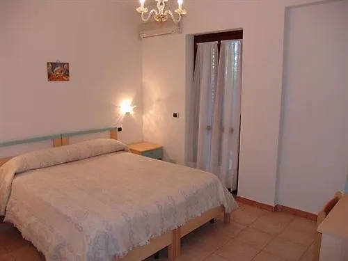 Residence Villa Il Glicine Taormina Aparthotel