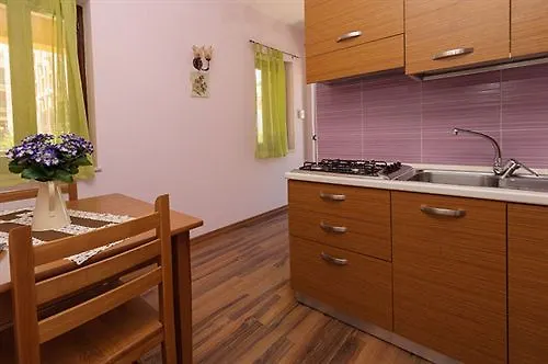 Residence Villa Il Glicine Taormina 3*,